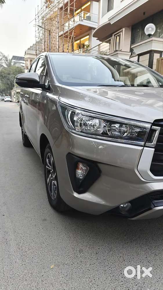 Toyota Innova Crysta Gx At Bs6 Diesel 22000 Km Driven