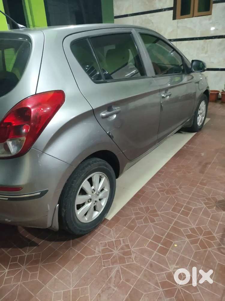 I20 2013 Sports With Airbag, Android Touch,alloy, Stearing Mount Audio