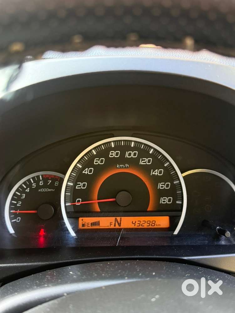 Doctor Driven Well Maintained Maruti Suzuki Wagon R 2016