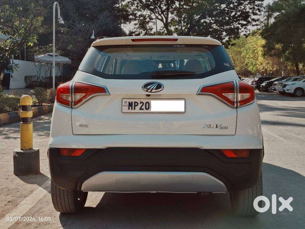 Mahindra Xuv300 W8 Option Diesel, 2020, Diesel