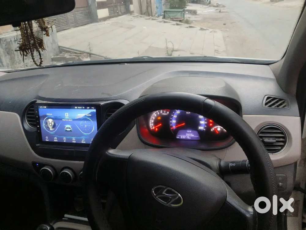 Hyundai Xcent 2016 Petrol Or Cng 82000 Km Driven