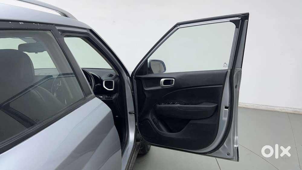 Hyundai Venue Sx Plus Turbo Dct, 2019, Petrol