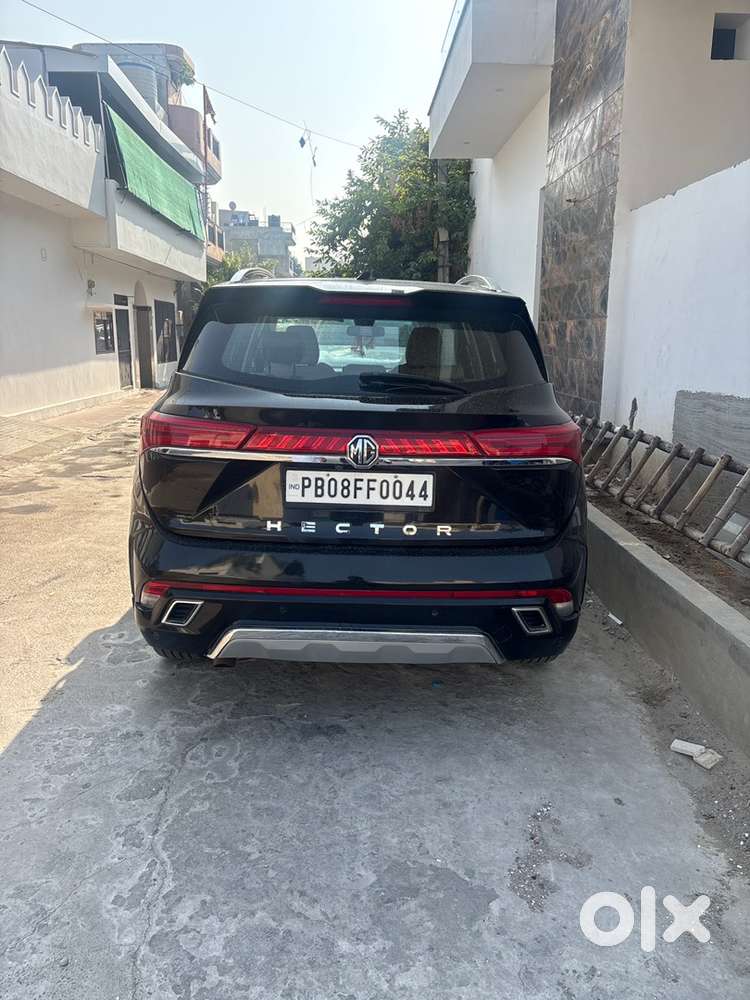 Mg Hector Plus 2023 Year Car