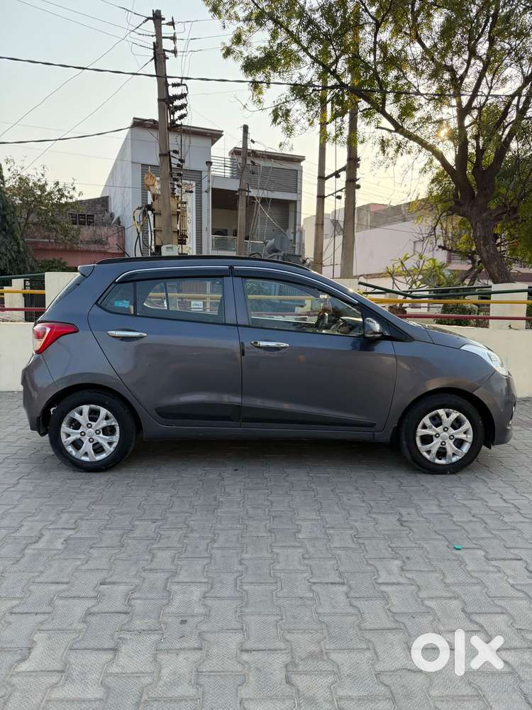 Hyundai Grand I10 Sportz Edition, 2015, Petrol