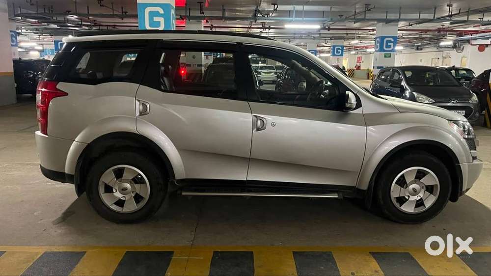Mahindra Xuv500 W8 2015