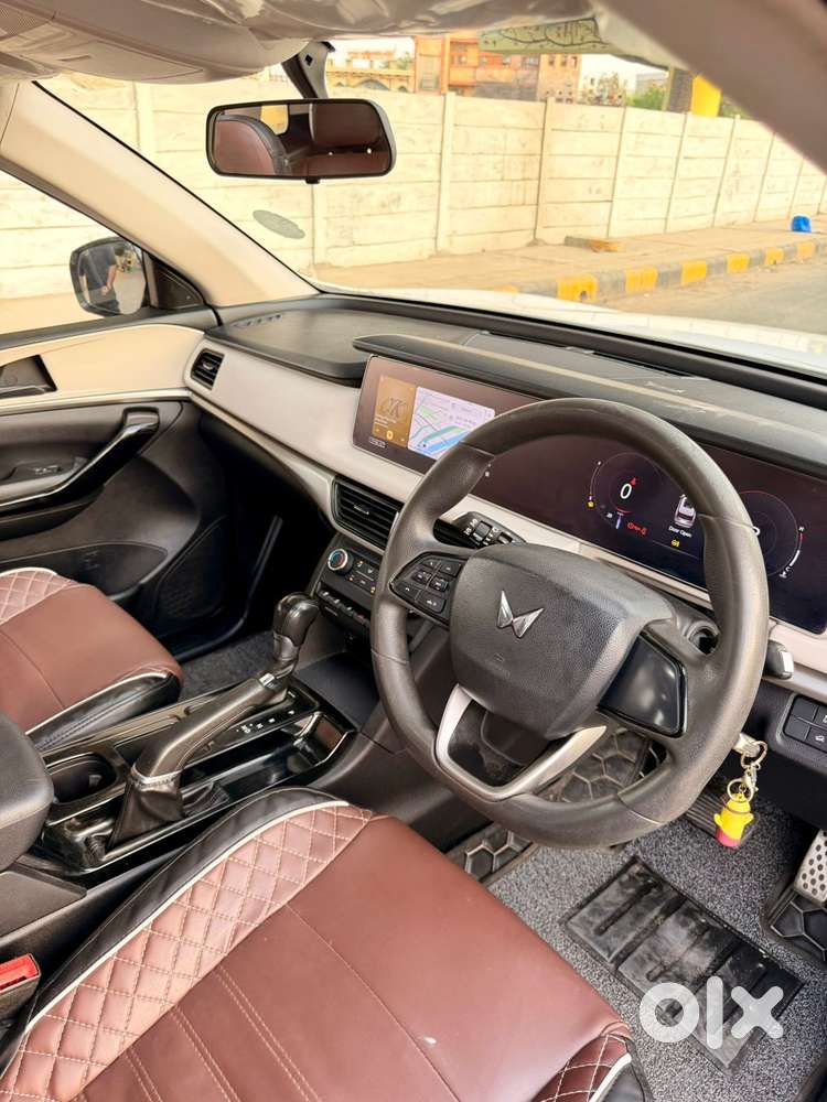 Mahindra Xuv700, 2022, Diesel