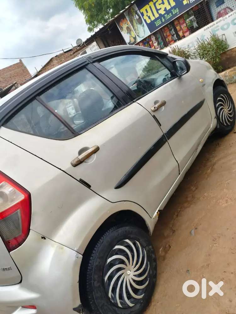 Ritz 2012 Model New Tyres Ac Not Working Hr No.