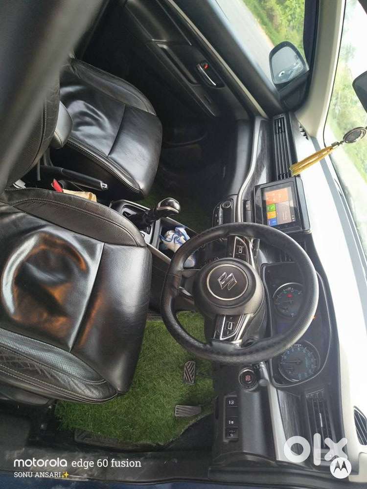 Maruti Suzuki Xl6 1.5 Zeta At, 2019