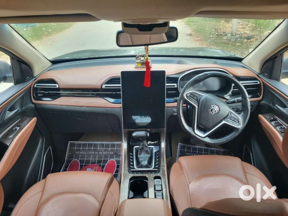 Mg Hector Sharp Pro 1.5 Turbo Cvt Dual Tone, 2023, Petrol