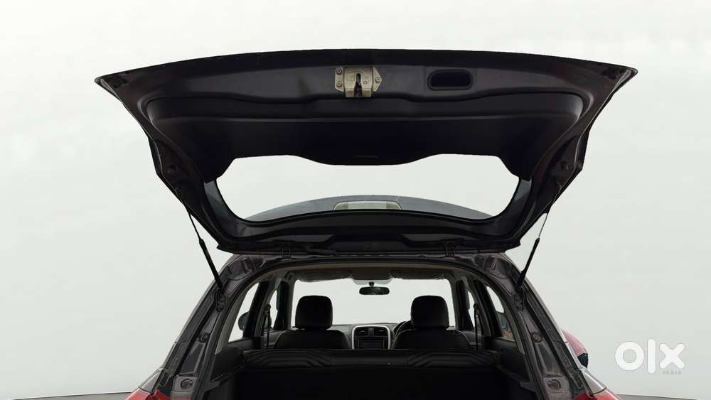 Maruti Suzuki Vitara Brezza 1.5 Lxi, 2021, Petrol