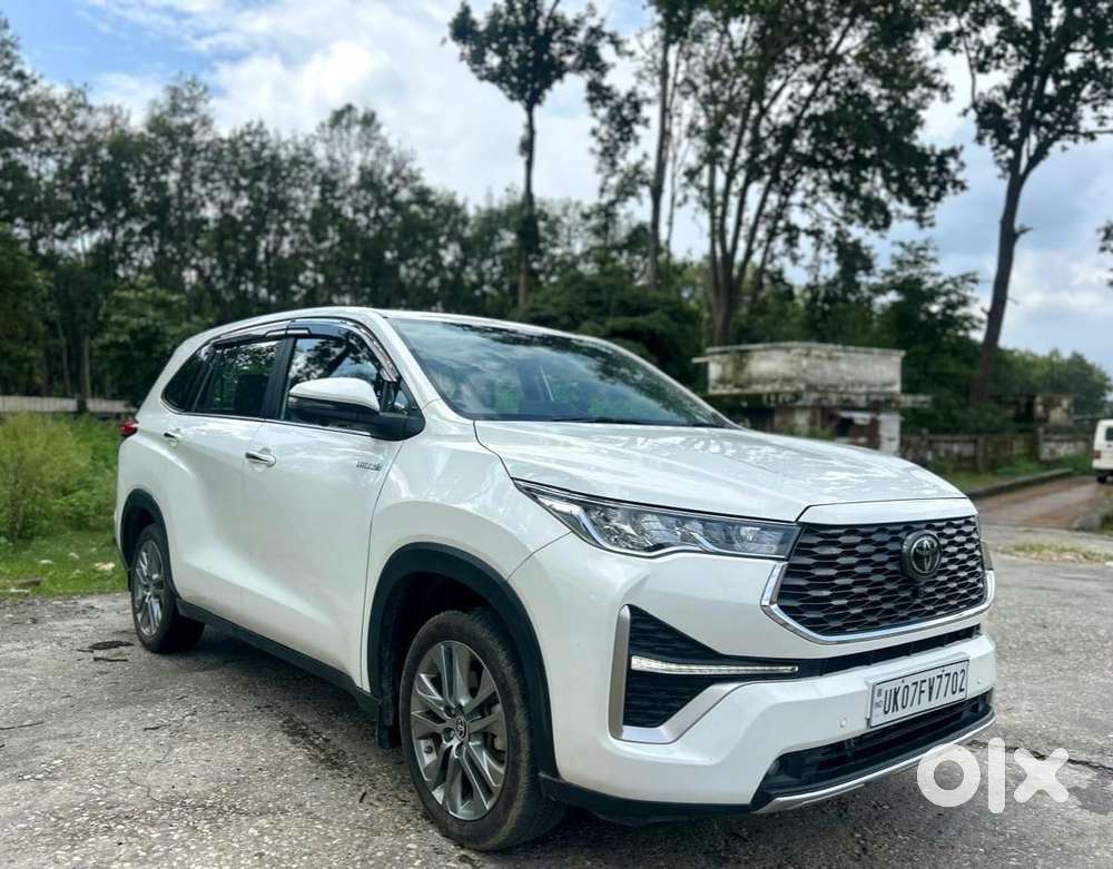 Toyota Innova Hycross 2.0 Zx Hybrid 7 Str, 2024, Petrol