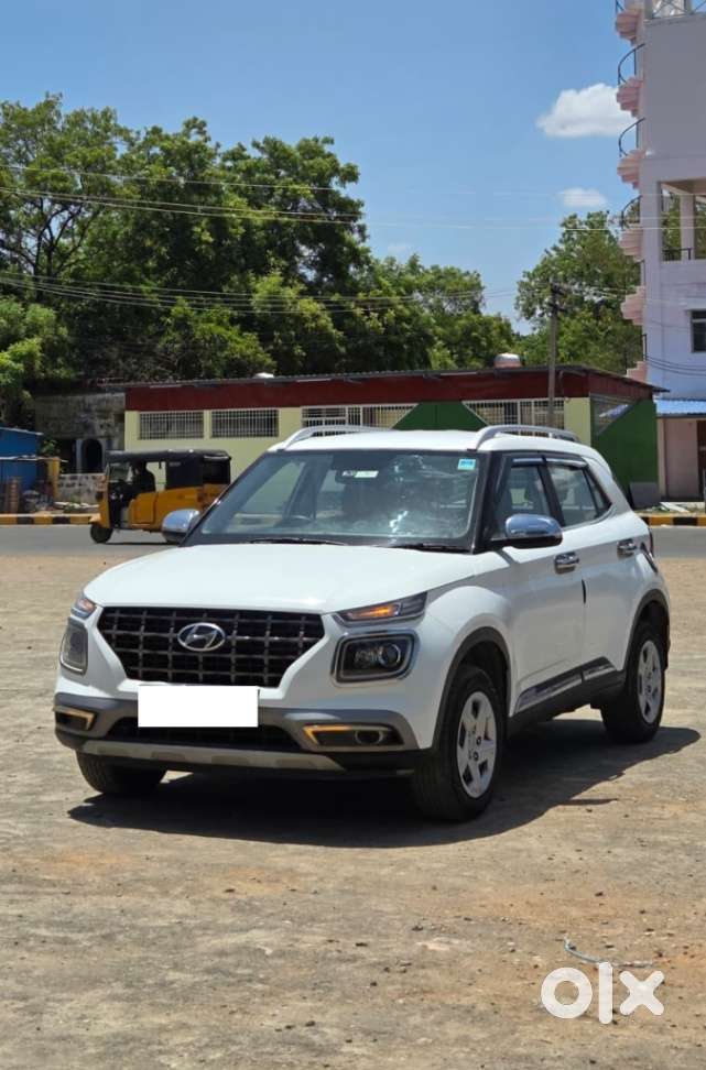 Hyundai Venue S 1.2 Petrol, 2021, Petrol