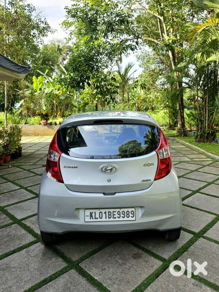 Hyundai Eon Magna, 2012