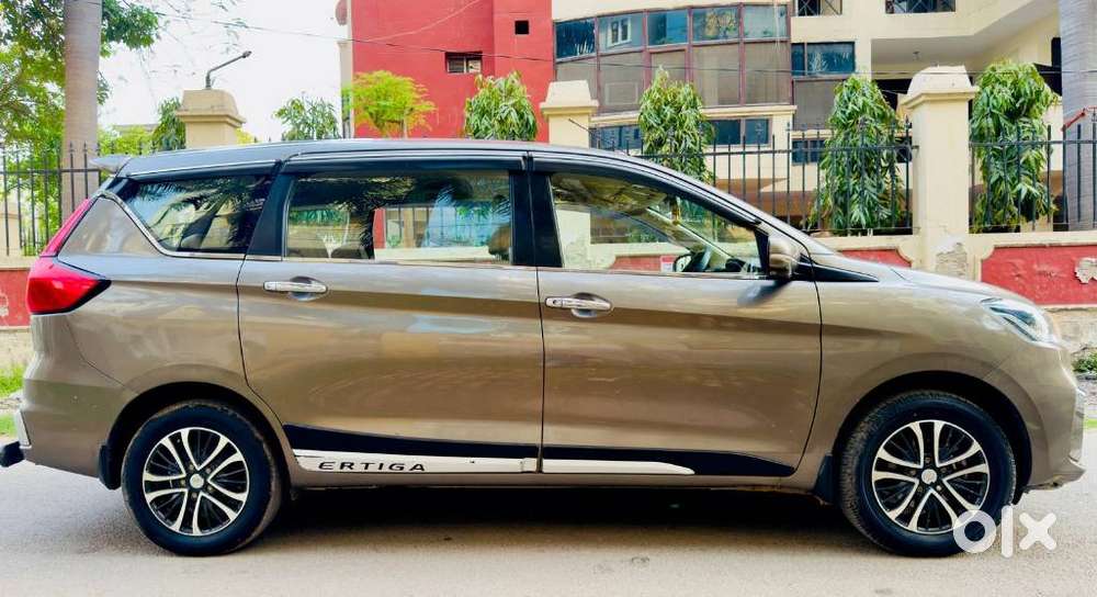 Maruti Suzuki Ertiga 2022-2023 Vxi Cng, 2023, Cng & Hybrids