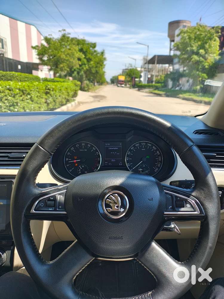 Skoda Octavia 2.0 Elegance Tdi Cr At, 2015, Diesel