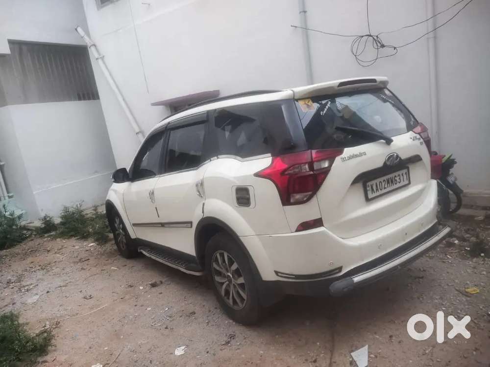 Mahindra Xuv500 2018 Diesel 140000 Km Driven