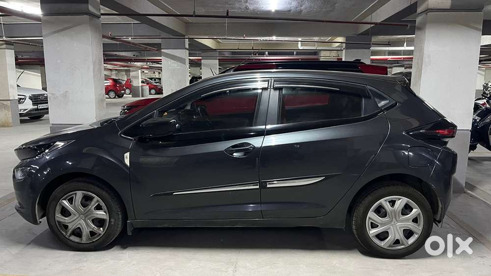 Tata Altroz 2021 Petrol Well Maintained