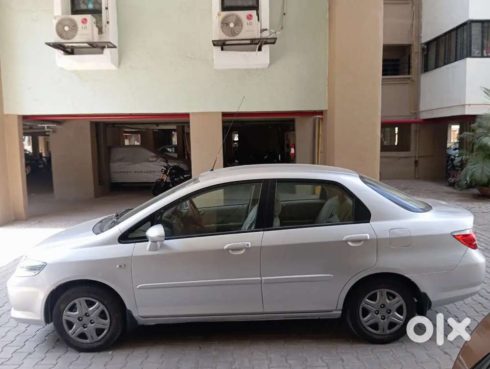 Excellent Condition Honda City Zx Cng 2006 For Sale On Magarpatta City