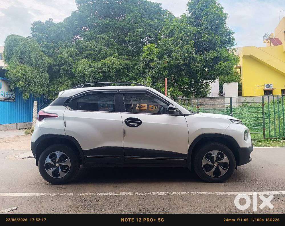 Tata Punch Pure, 2022, Petrol