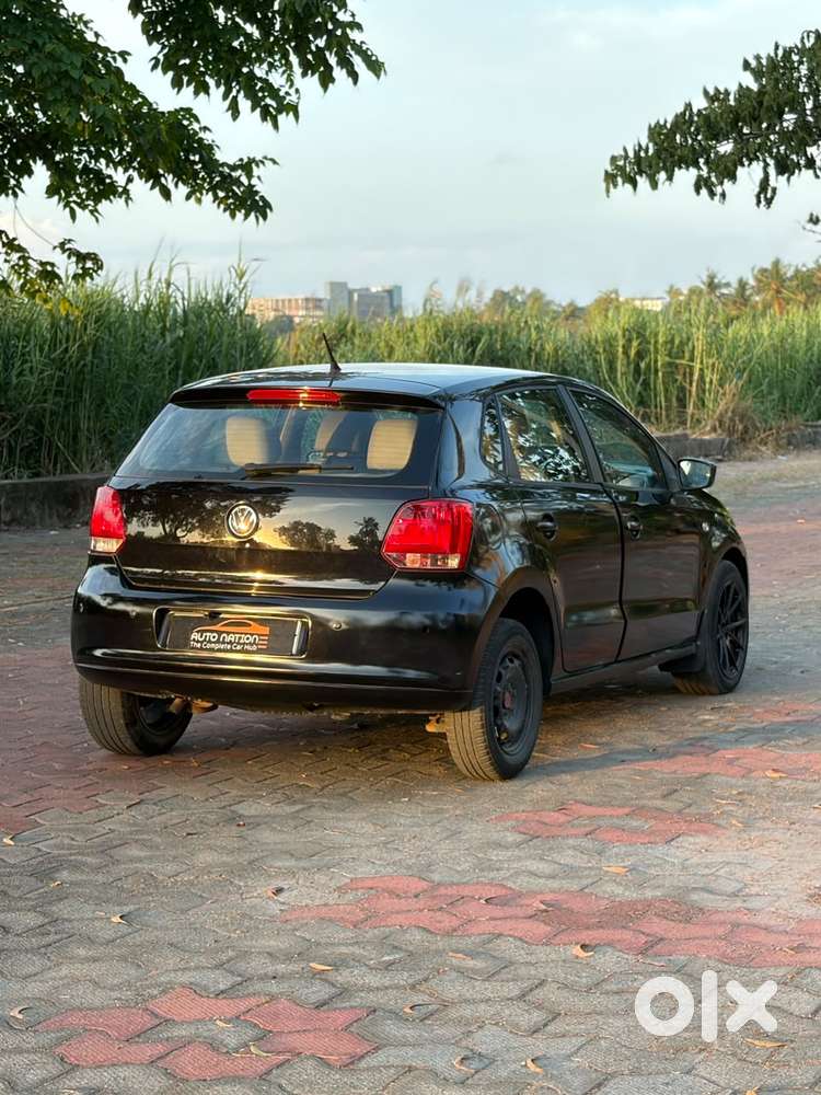 Volkswagen Polo Petrol Highline 1.2l, 2011, Petrol