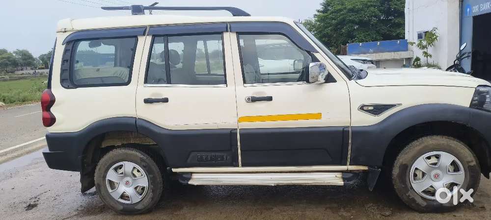 Mahindra Scorpio 2.2 S3 2019