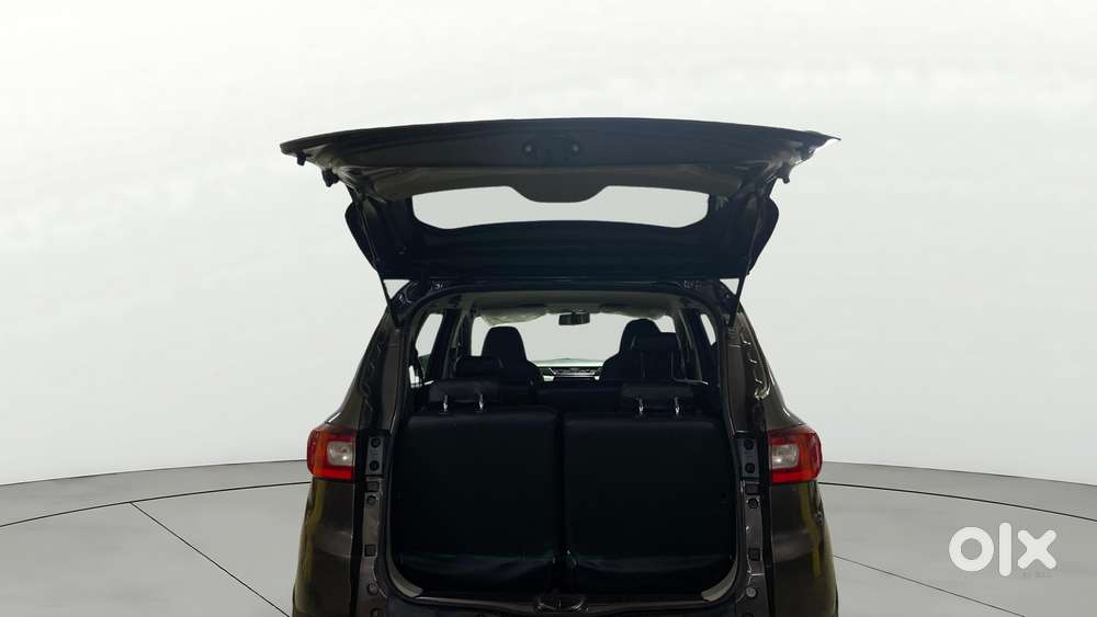 Renault Triber Rxt Easy-r Amt, 2022, Petrol