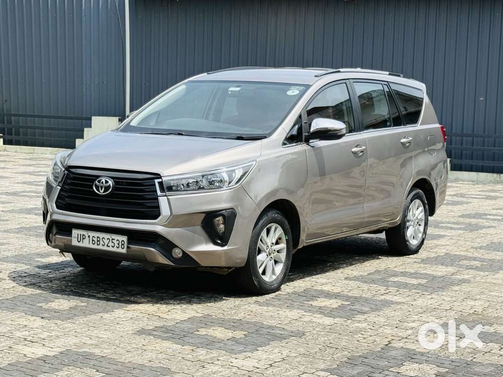Toyota Innova Crysta 2.8 Gx At, 2017, Diesel