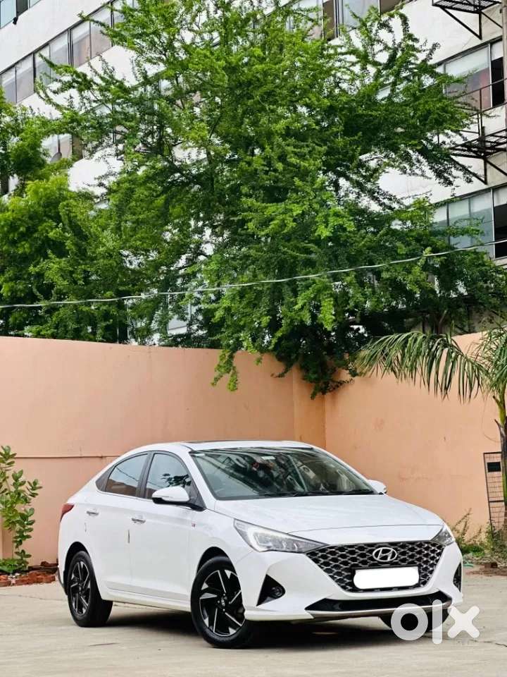Hyundai Verna 1.5 Sx (o) Diesel At, 2022, Diesel
