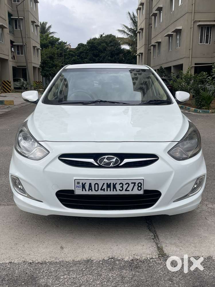 Hyundai Verna 1.6 Sx (o) Vtvt At, 2012, Petrol