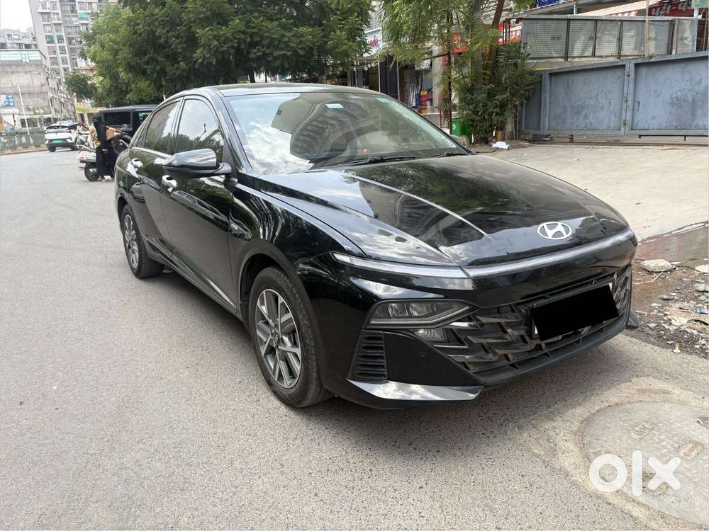 Hyundai Verna 1.5 Sx Ivt, 2023, Petrol