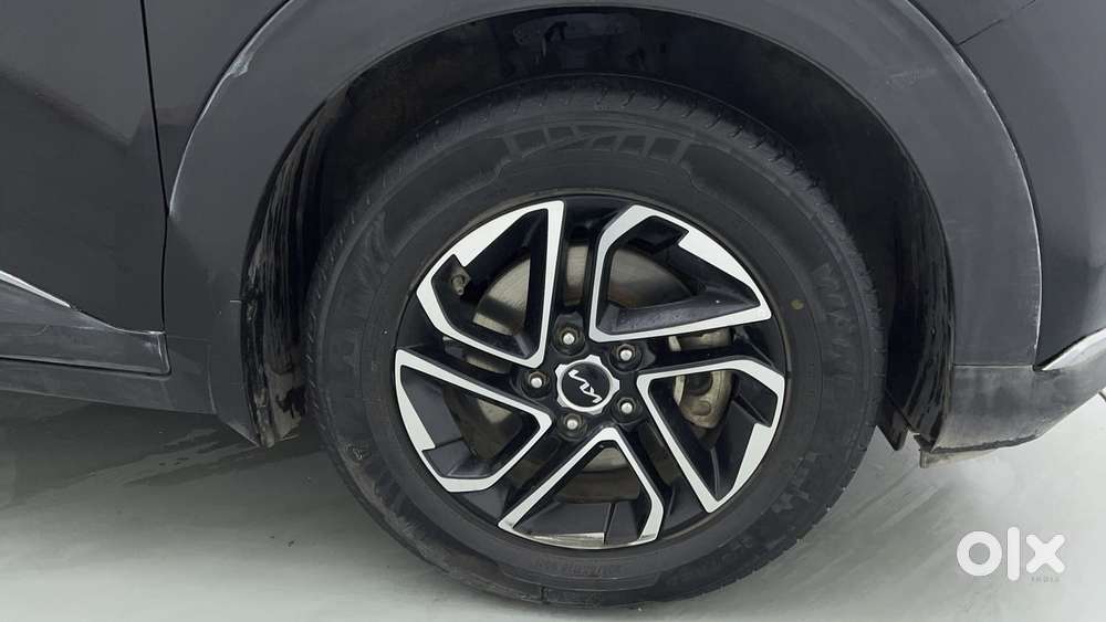 Kia Carens 1.4 Prestige Plus Turbo 7 Str, 2023, Petrol