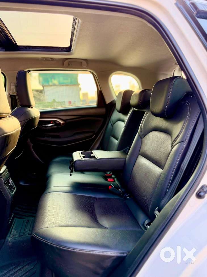 Maruti Suzuki Grand Vitara Smart Hybrid Alpha, 2023, Petrol
