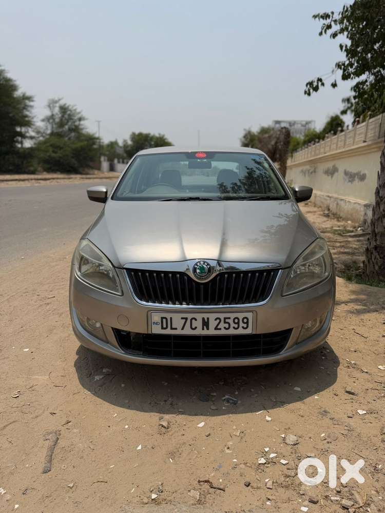 Skoda Rapid 1.5 Tdi Manual Active  Ambition Style, 2011, Petrol