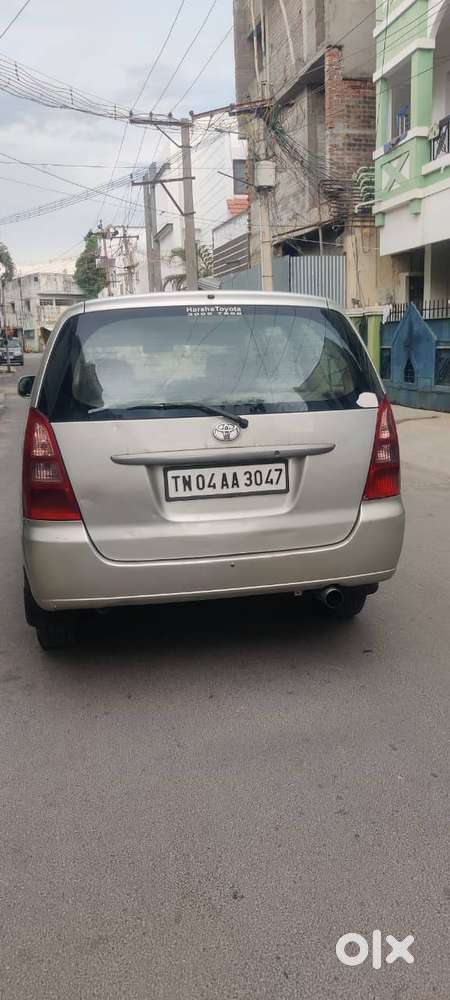 Toyota Innova (2006)