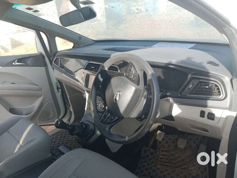Mahindra Marazzo 2020