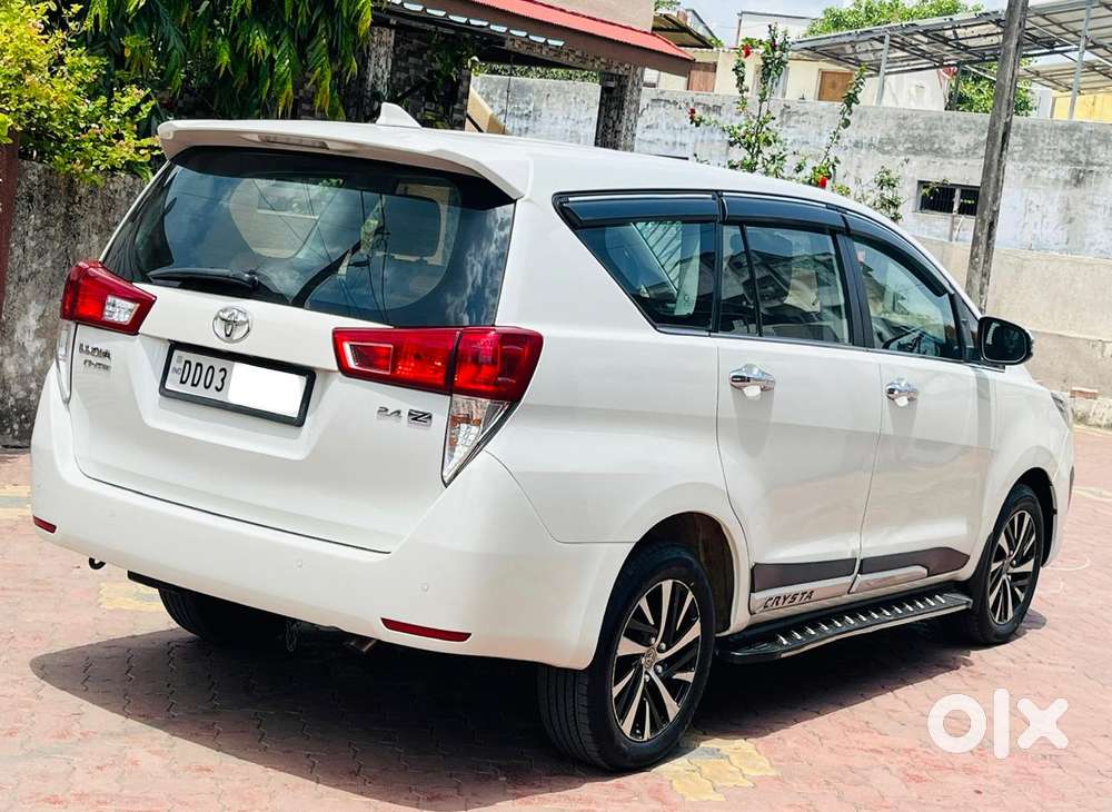 Toyota Innova Crysta Zx 2.4 Diesel 7 Seater, 2022, Diesel