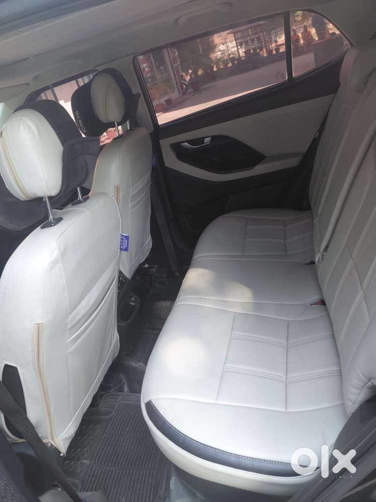 Hyundai Creta Sx (o) 1.5 Petrol Cvt Knight, 2022, Petrol