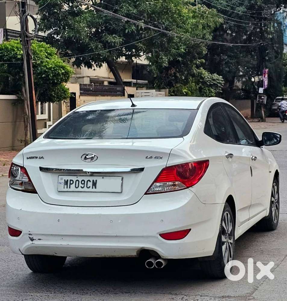 Hyundai Verna Vtvt 1.6 Sx, 2014, Petrol