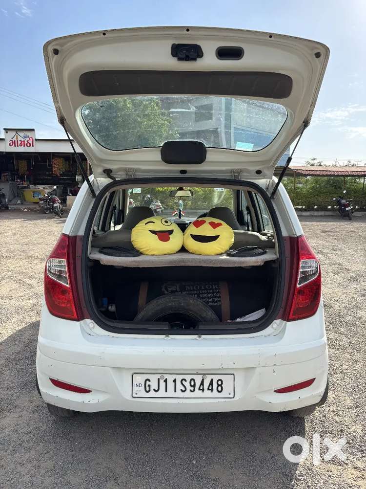 Hyundai I10 2011 Petrol, Good Condition, Single Hand Drive.