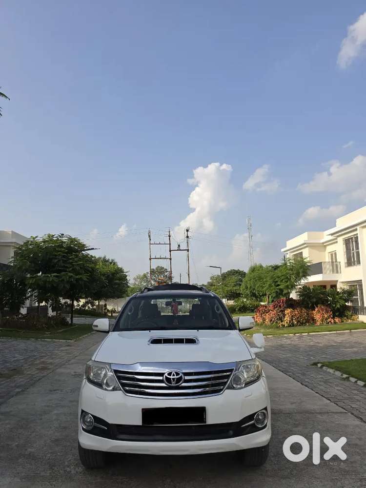 Toyota Fortuner Diesel 2015
