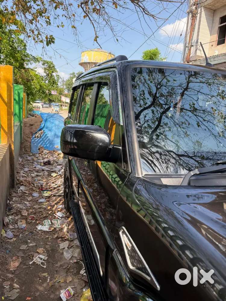 Mahindra Scorpio 2023 Diesel 33000 Km Driven