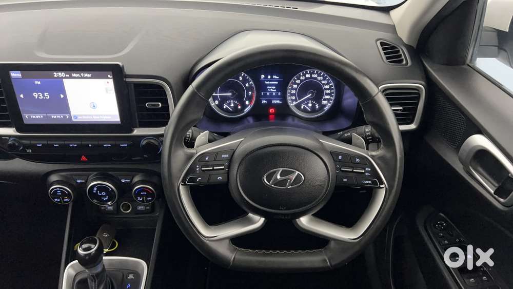 Hyundai Venue 1.0 Sx (o) Turbo Dct, 2022, Petrol