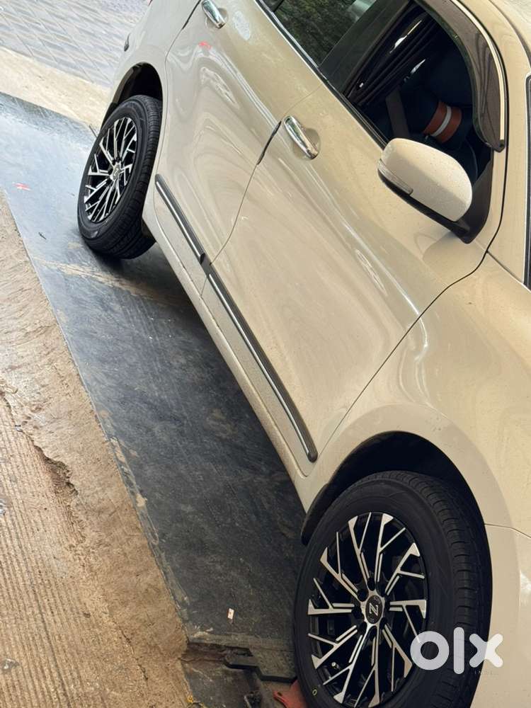 Maruti Suzuki Swift Dzire Cng & Hybrids Well Maintained