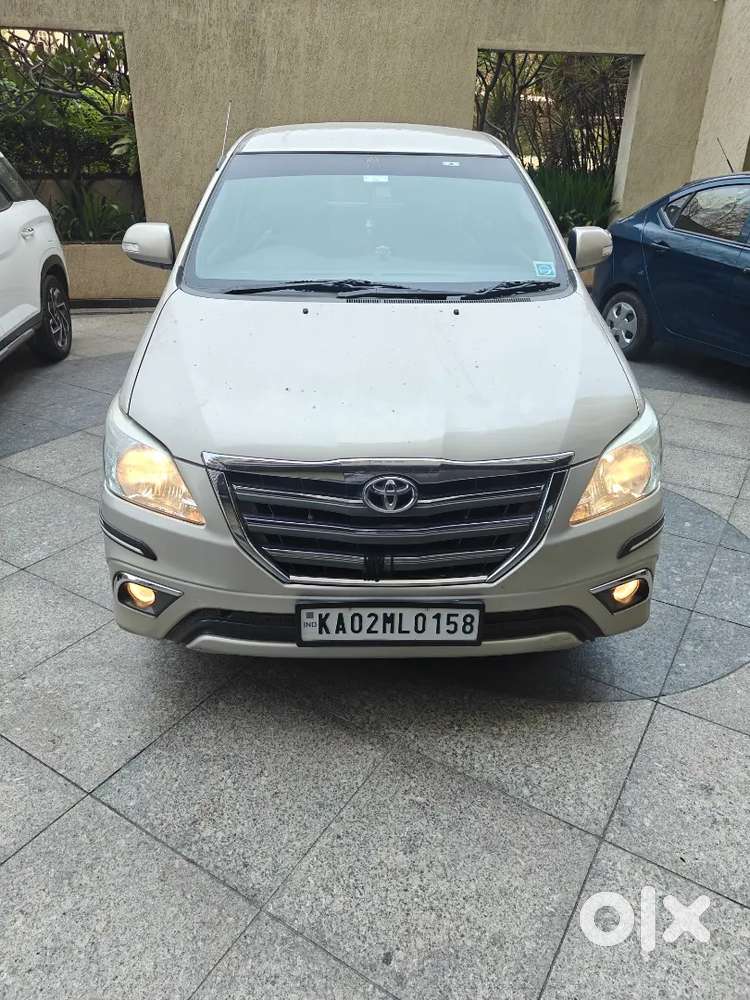 Toyota Innova 2015 Diesel 124800 Km Driven