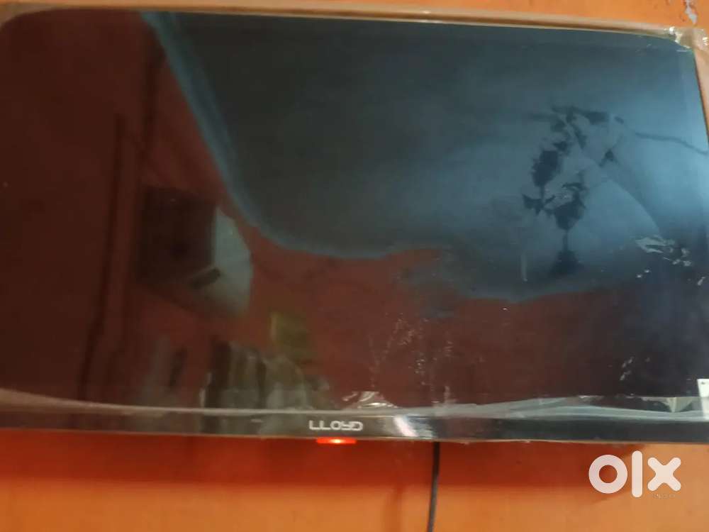 Lloyd tv only display broken tv working condition