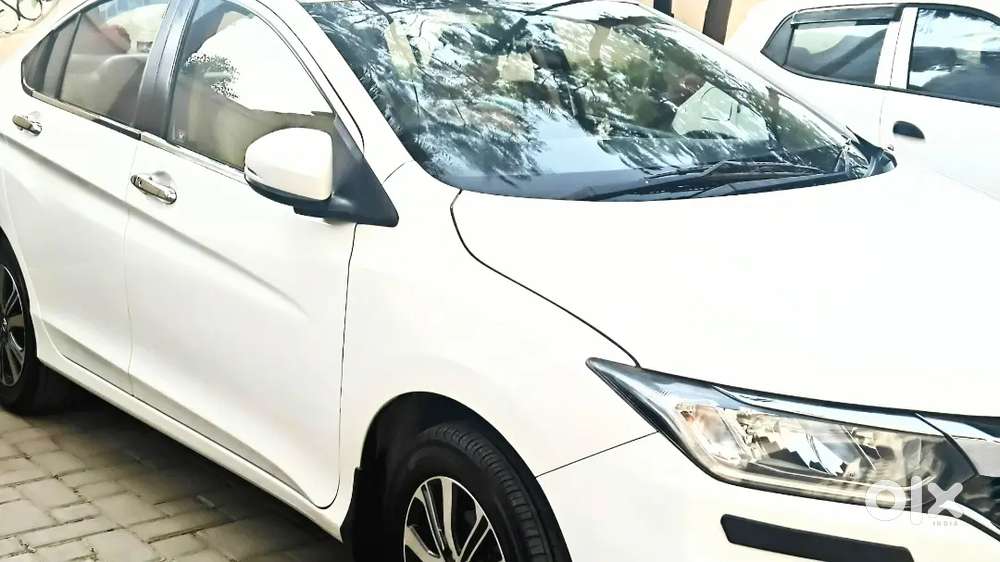 Single Owner-honda City 2022 Petrol 67000 Km Driven