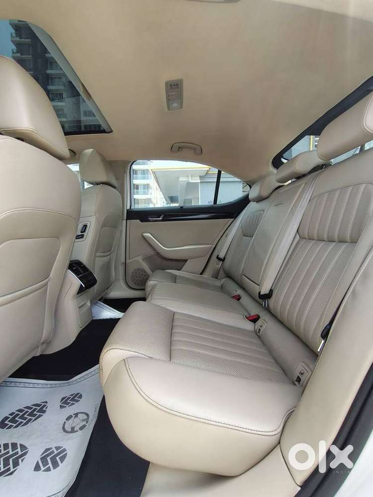 Skoda Superb Lk 1.8 Tsi At, 2018, Petrol