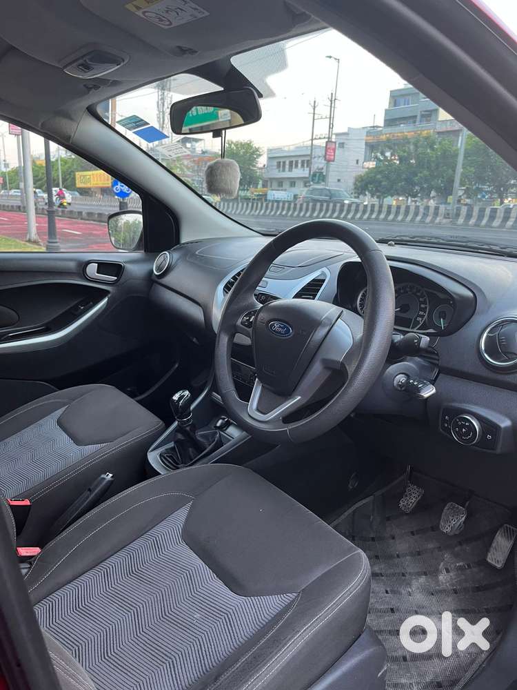 Ford Figo 1.2p Titanium Mt, 2016, Petrol