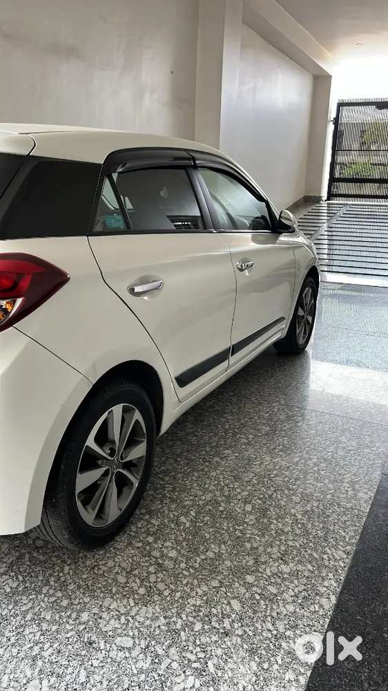 Hyundai I20 2015 Petrol 95000 Km Driven