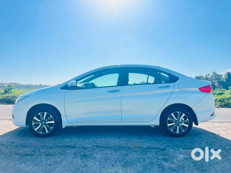 Honda City I-vtec V, 2017, Petrol